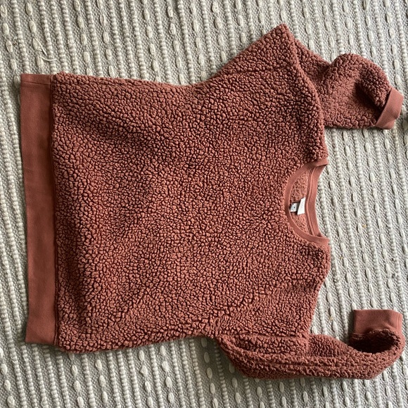Sweaters - target maroon sherpa size medium